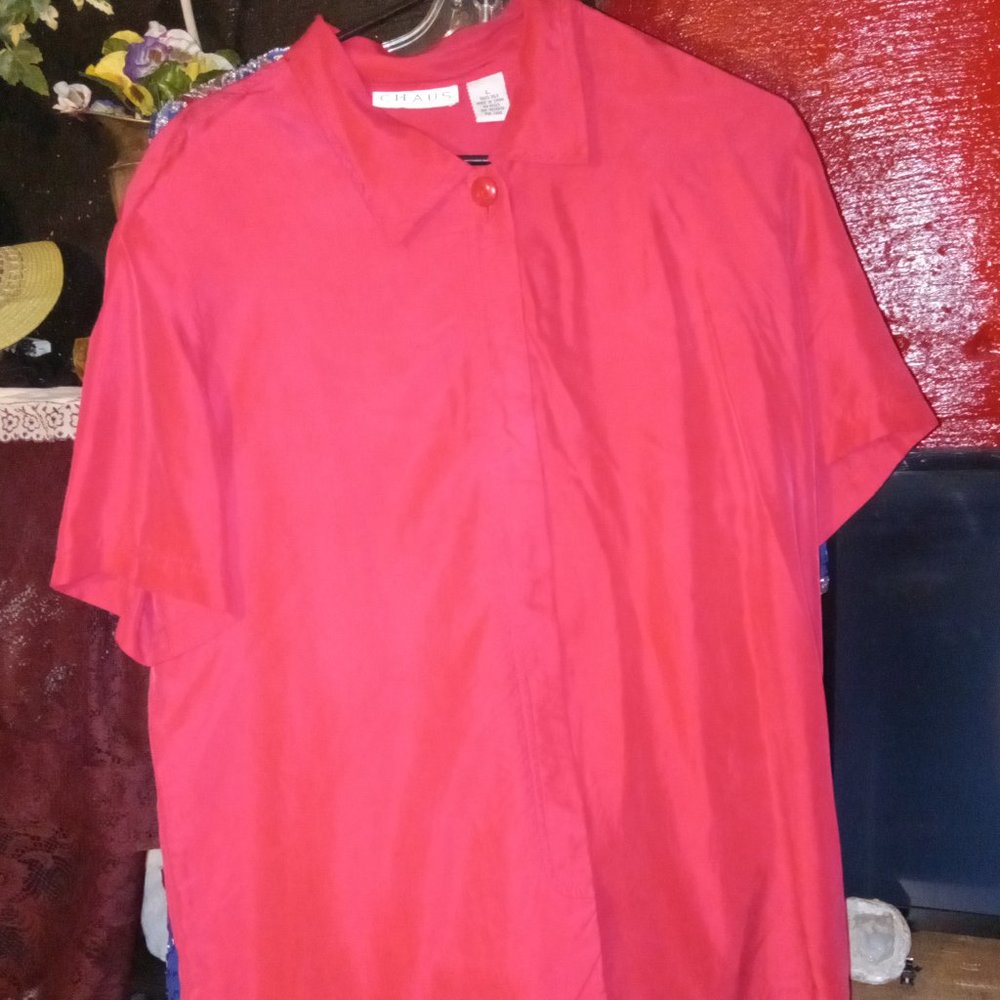 Vintage Chaus 💯% silk shirt
